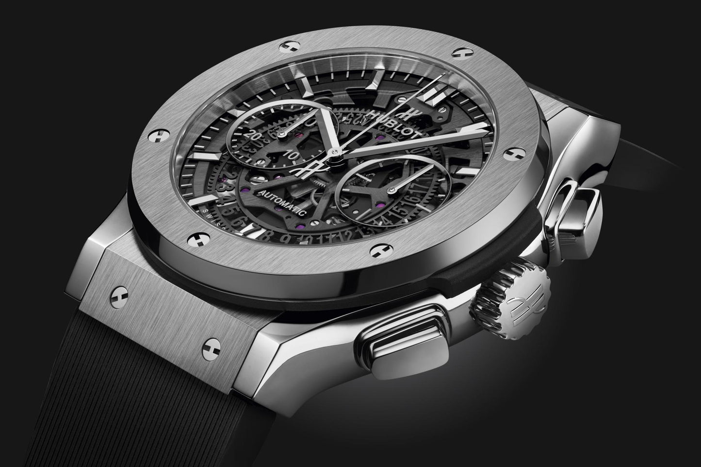 Men's Luxury Swiss Automatic Watch – Bold Chronograph Design with Sapphire Crystal & Rubber Strap